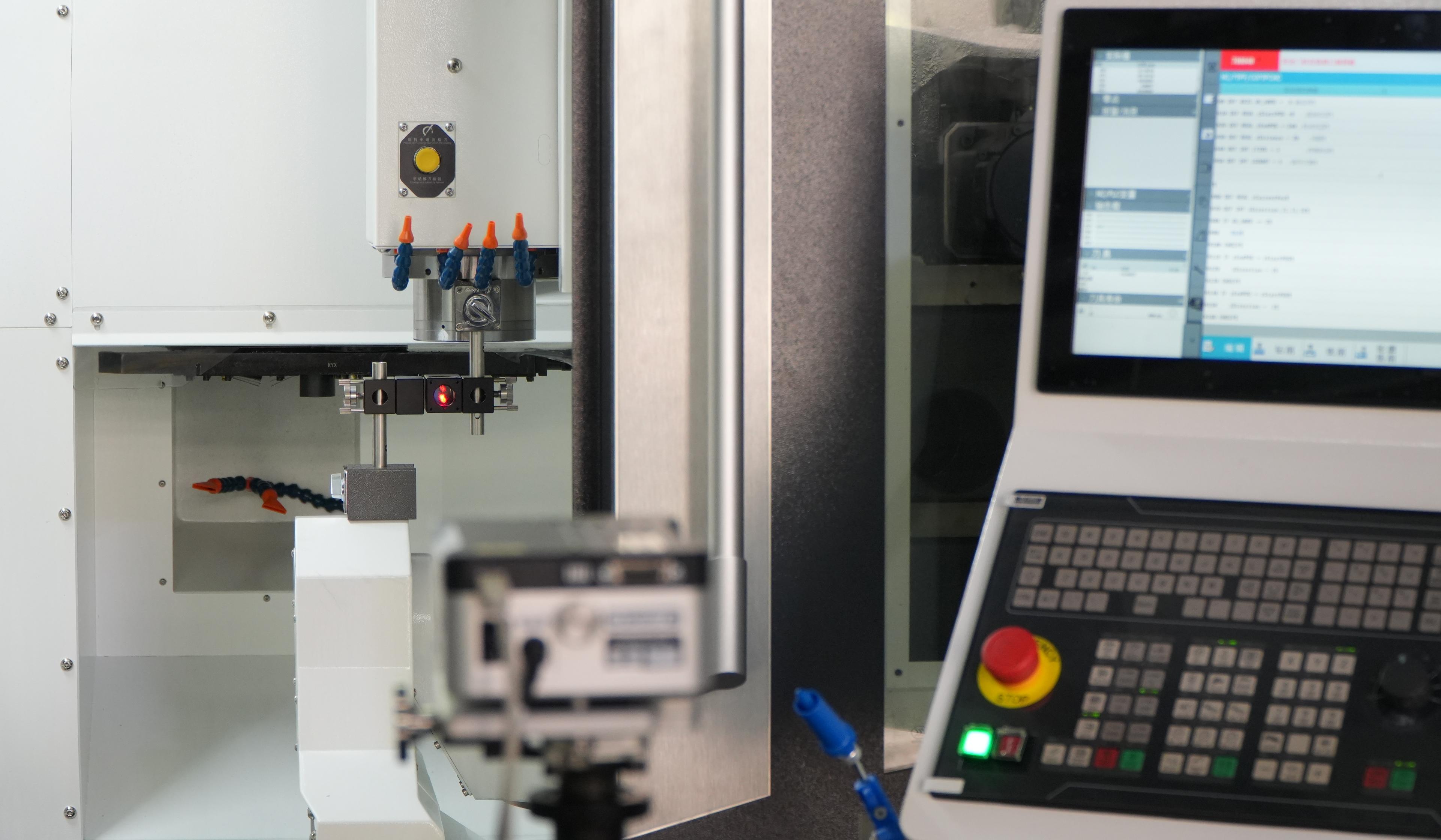 How Machine Geometry Influences Accuracy in Complex 5-Axis Machining